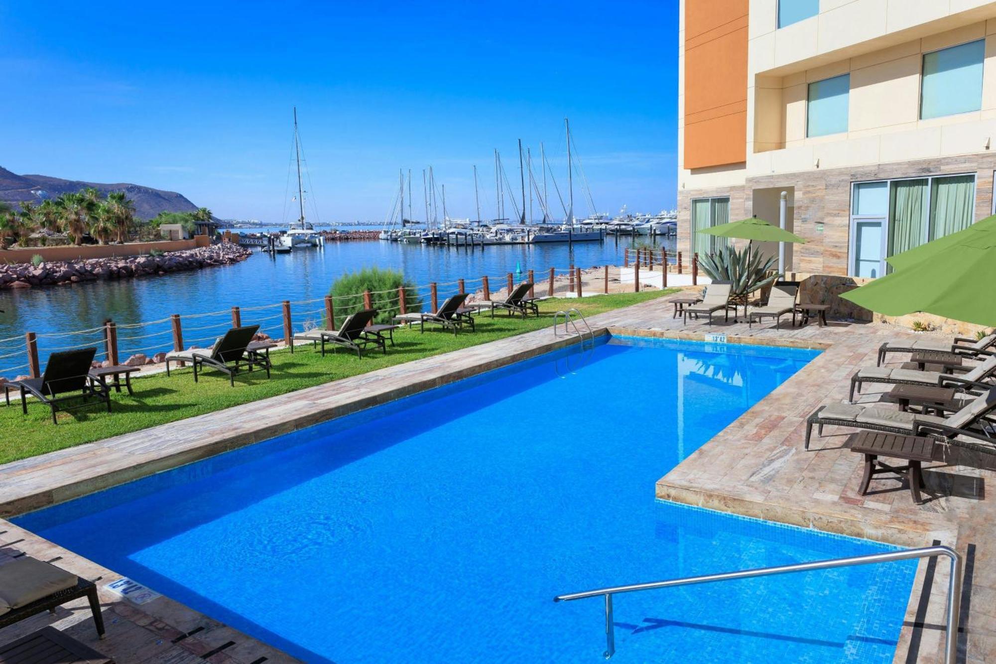 Hotel Courtyard By Marriott La Paz Baja California Sur Extérieur photo